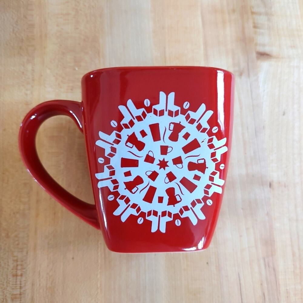 Starbucks Coffee Red/White Snowflake Coffee Mug, 12 Oz